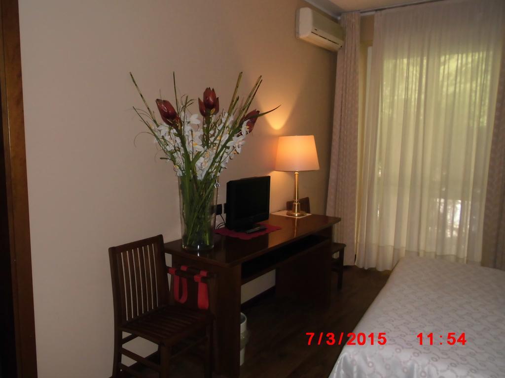 Albergo Ponte Vecchio Cernobbio Pokoj fotografie