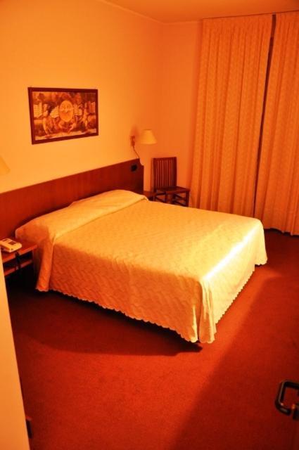 Albergo Ponte Vecchio Cernobbio Pokoj fotografie