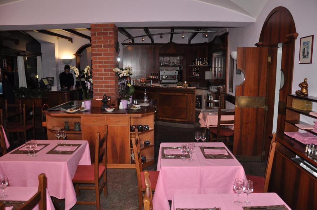 Albergo Ponte Vecchio Cernobbio Exteriér fotografie